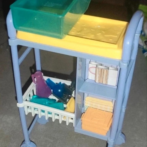 Barbie accessories like new