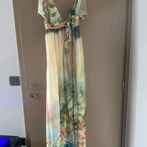 Maxi dress with tie, like new, colorful, Milk and Honey