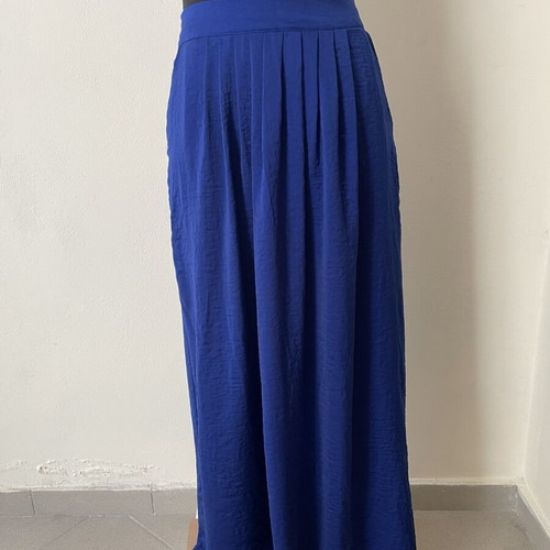 Bershka maxi skirt size S, electric blue, like new