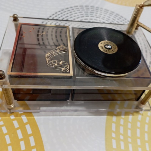 Vintage decorative music box jewelry holder with gramophone