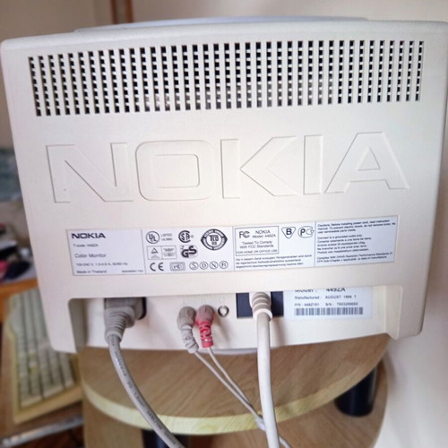 Nokia 449ZA 14" CRT Color Monitor with Turbo-X PC, Windows 98