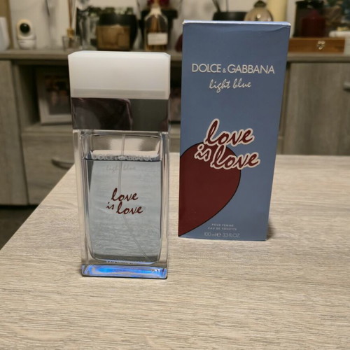 Dolce Gabbana Light Blue Love is Love Eau de Toilette 100 ml like new