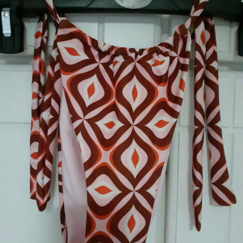 Blu4u bikini like new, red and pink