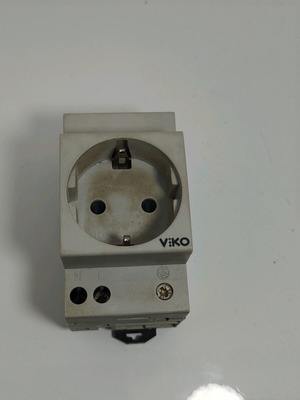 VIKO Schuko Rail Socket 250V 16A used
