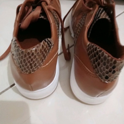 Shoes unused size 37 brown