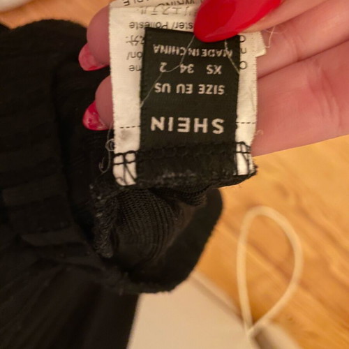 Shein black blouse like new, fits small size
