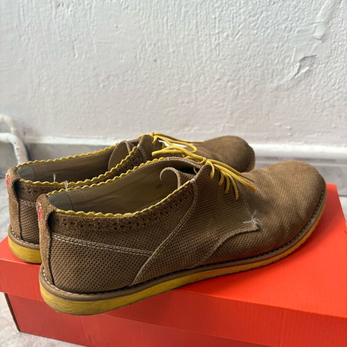 Robinson men's shoes used, casual, brown and gold, size 43
