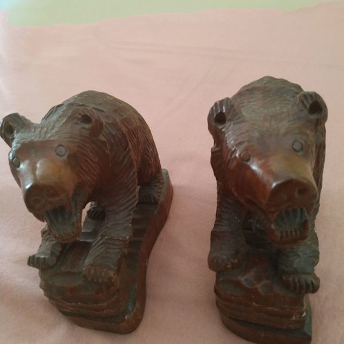 Wooden decorative items used, hand-carved, set of two