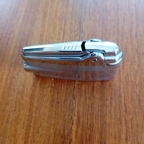 Ronson vintage lighter used, needs valve repair