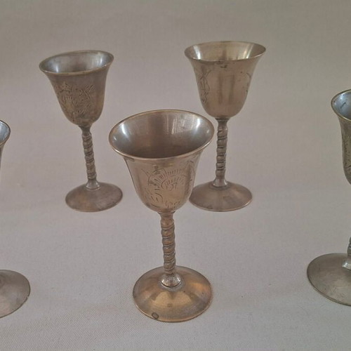 Set of 6 silver-plated liqueur glasses