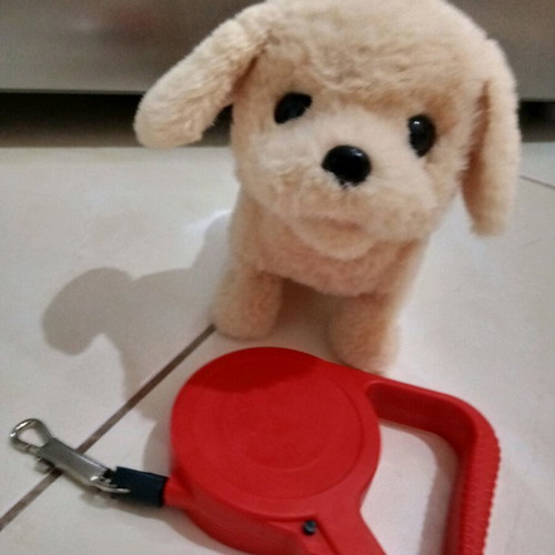 Plush dog with movement like new and free dog leash