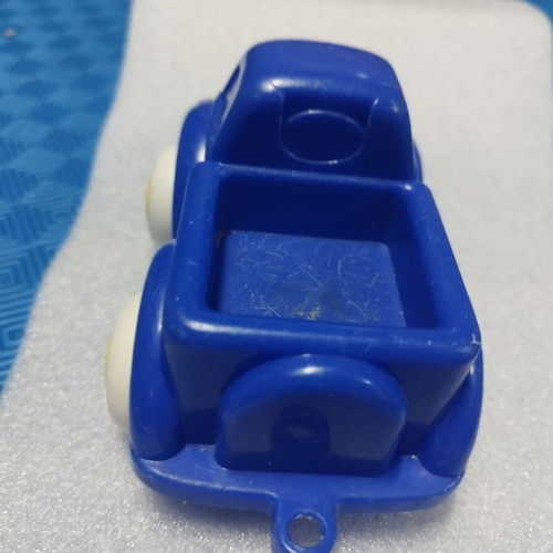 Set of 2 toy cars like new