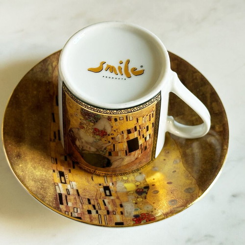 Gustav Klimt Kiss Collectible Cup from Austria new