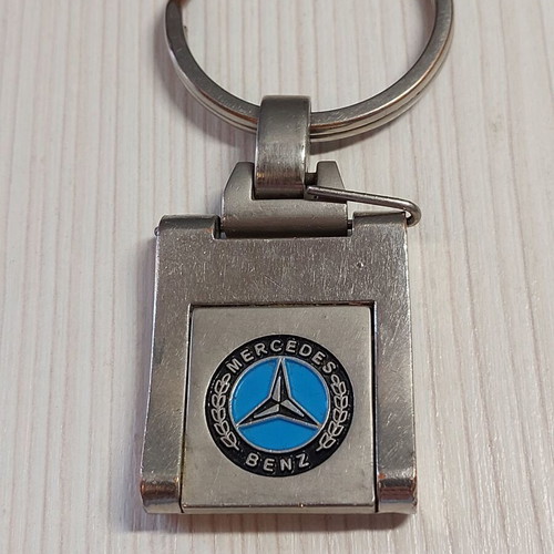 Metal Mercedes-Benz keychain used, blue and silver