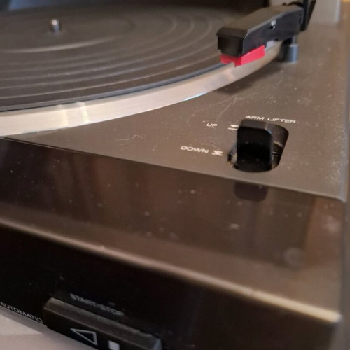 Universum DVD-DR 1030 home cinema 5.1 amplifier and Sony PS-A790 turntable used