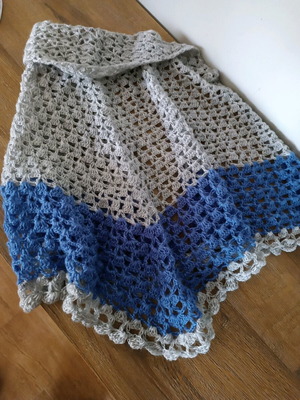 Handmade knitted scarf with iridescent yarn, new, blue and silver