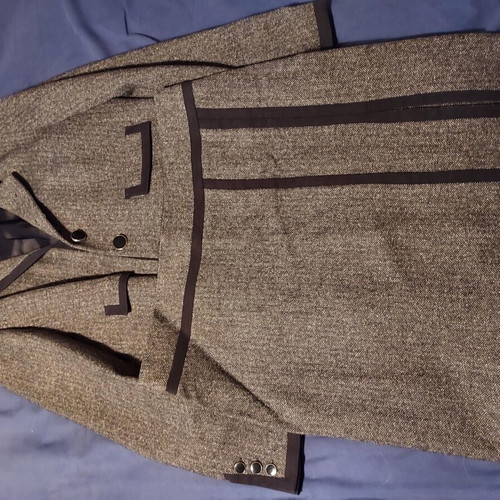Sarah Lawrence suit set like new, gray/black herringbone jacket and skirt