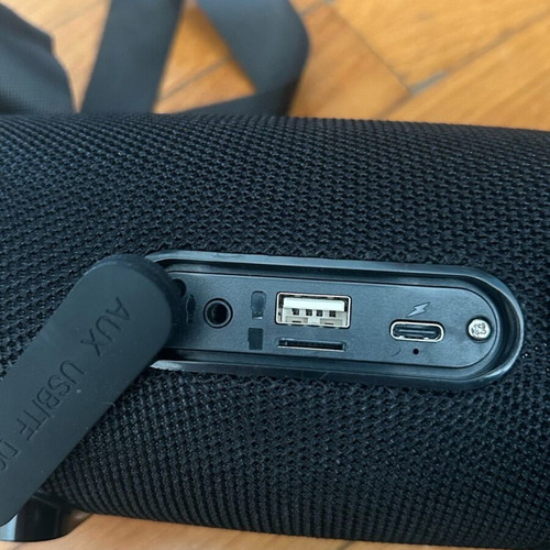 T&G Bluetooth Speaker like new, rechargeable