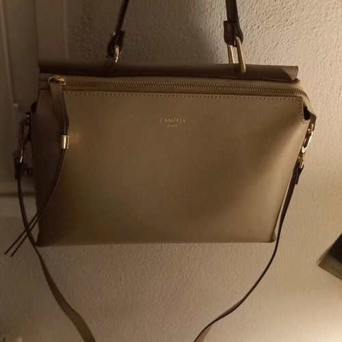 Camelia Roma leather women's bag used, beige