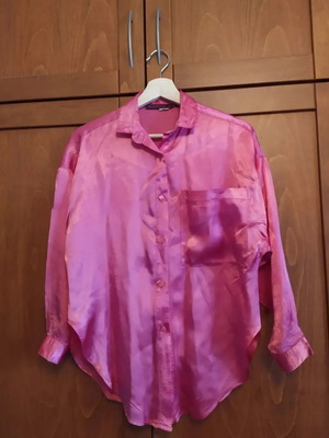 Satin pink shirt like new, size S/M