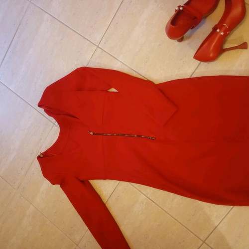 Zara mini dress like new, red, size Small