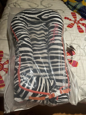 Sleepyhead baby nest used