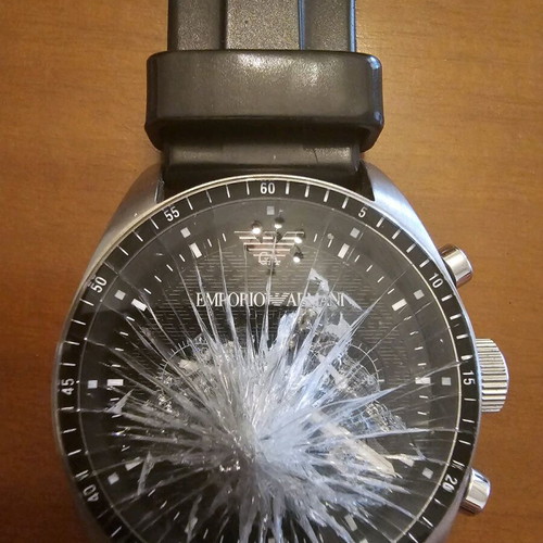 Emporio Armani wristwatch used, glass delayed