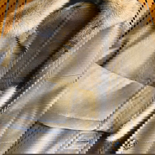 Δερμάτινο γυναικείο σακάκι Zeda Collection σαν καινούργιο, μπεζ, μέγεθος Μ