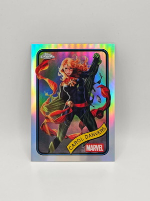 Topps Chrome Marvel Carol Danvers Refractor κάρτα σαν καινούργιο
