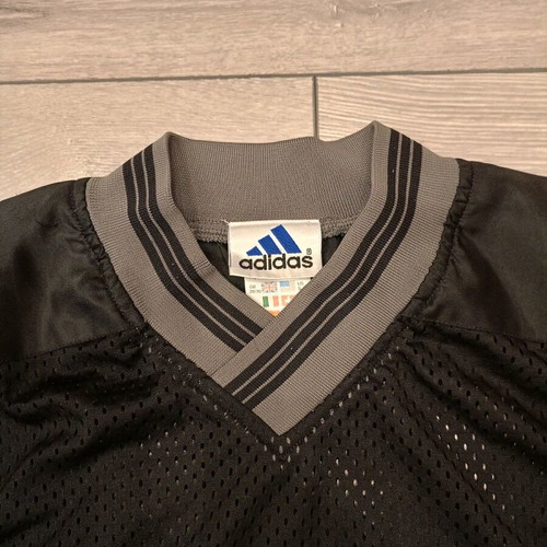 Adidas retro mesh jersey shirt used, black and red