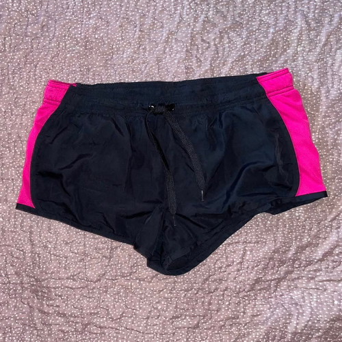 Crivit Sport Shorts used, waterproof, size L, black and pink