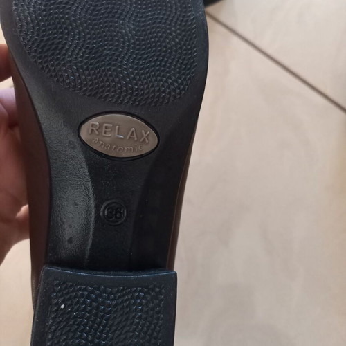 Women's shoes size 36 like new brown color