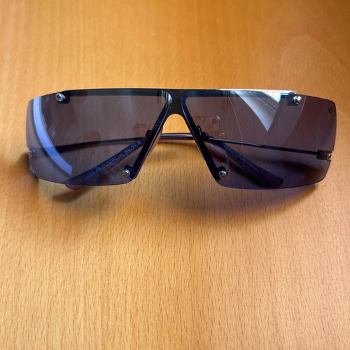 Sunglasses with blue lens used