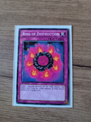 Ring of Destruction YuGiOh Card near mint, 1st Edition