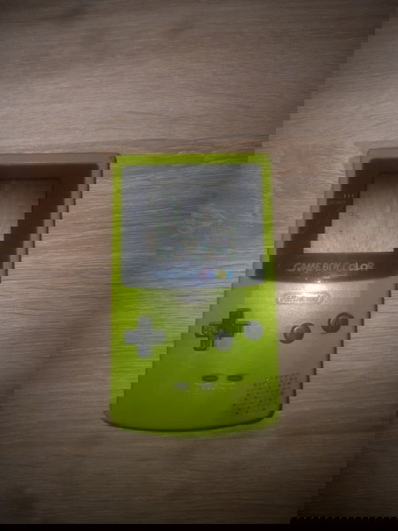 Game boy color , αξεσουαρ, Διαφορα παιχνιδια .
