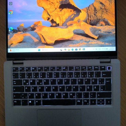 Dell Latitude 5320 Touch laptop σαν καινούργιο, Intel i5 11ης γενιάς, 16GB RAM, 256GB SSD