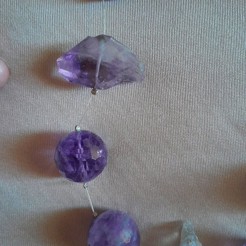 Necklace with real stones like new, purple