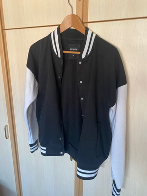 Pink Woman cardigan used, size Medium, black