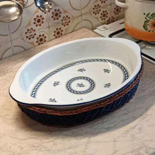 Oval Serving Platter Heat-Resistant Vintage with Wicker Base New