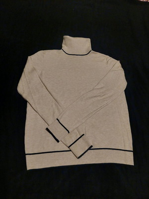 Πουλόβερ ζιβάγκο σαν καινούργιο, λεπτό γυναικείο, μαύρο και μπεζ