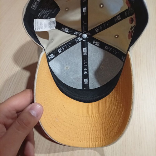 New Era NY baseball cap, beige with floral embroidery