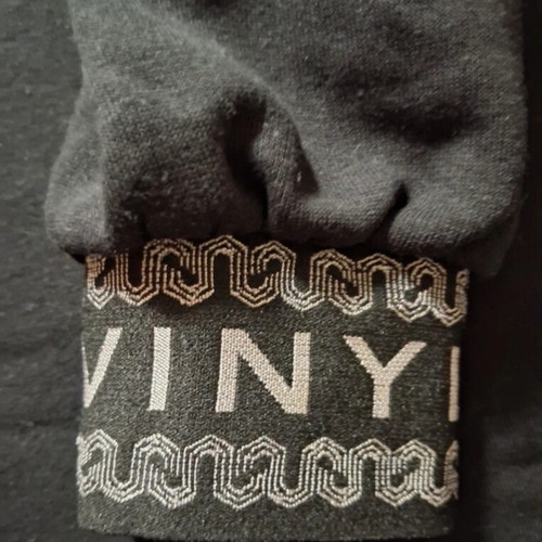 Vinyl Art Clothing men's slim fit black shirt size M like new