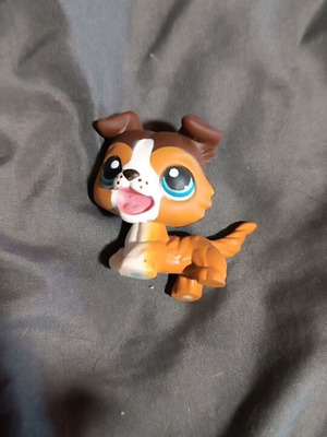 Littlest Pet Shop dog figure like new