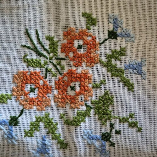 Vintage handmade linen tablecloth new with embroidered flowers