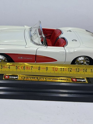 Bburago 1994 No 1524 Chevrolet Corvette 1957 σαν καινούργιο