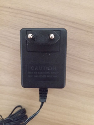 GFT Adapter 10W 5V 2A GFP121T-0520 μεταχειρισμένο