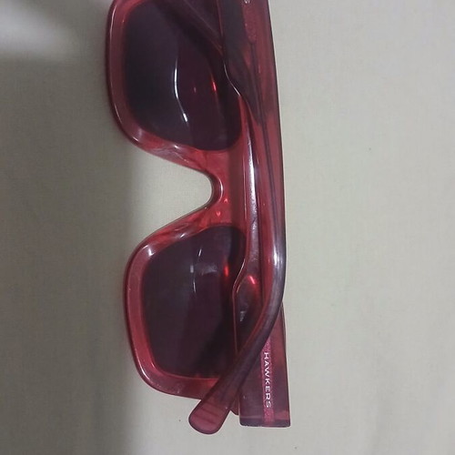 Hawkers sunglasses like new, fuchsia acetate