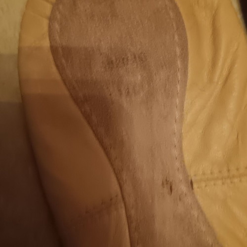 Ballet shoes used size 10 leather for young children