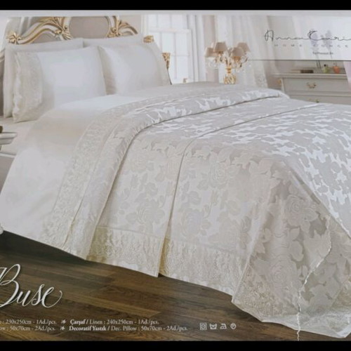 Bridal set embossed design and French lace new