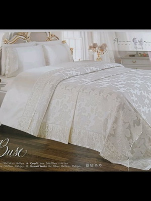 Bridal set embossed design and French lace new